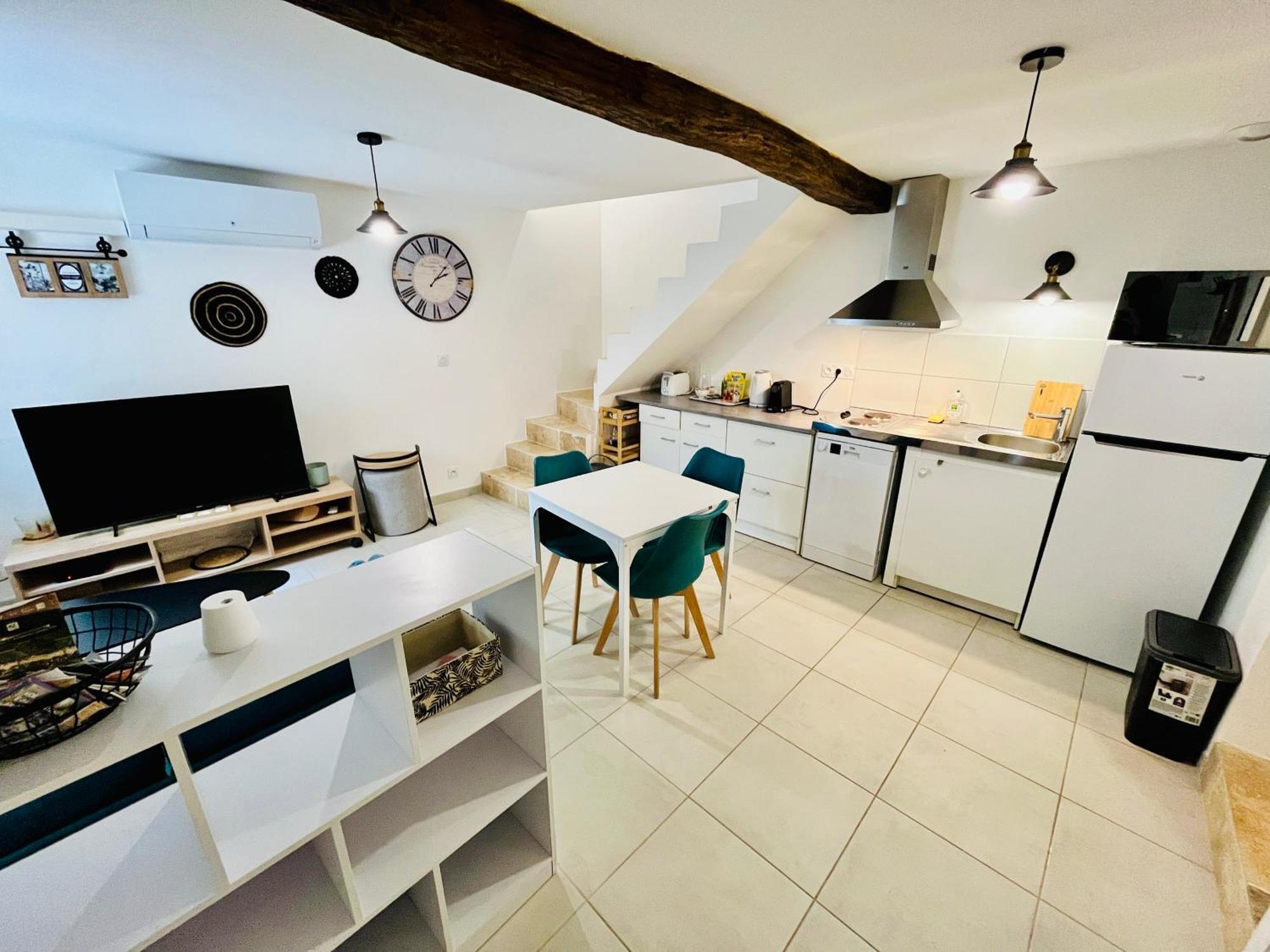 2 Suites, Cour Privee, Climatisation, Le Nid De Blois Vienne Eksteriør bilde